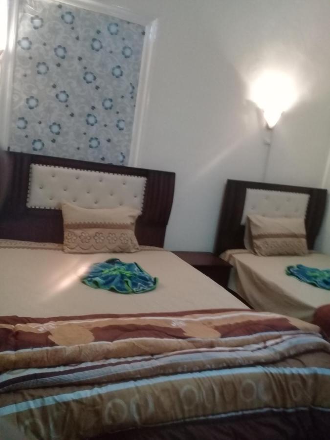 Hi Nile Plaza Hostel Le Caire Extérieur photo